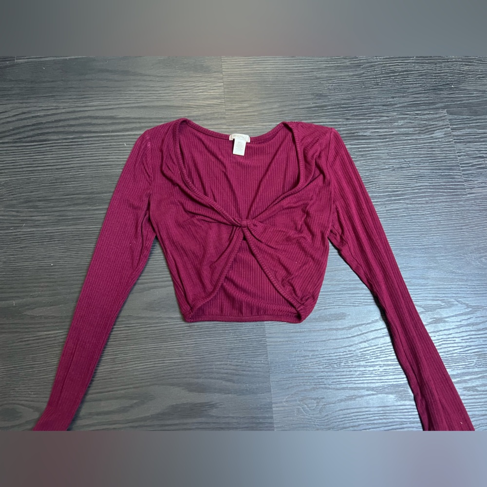 Maroon crop top